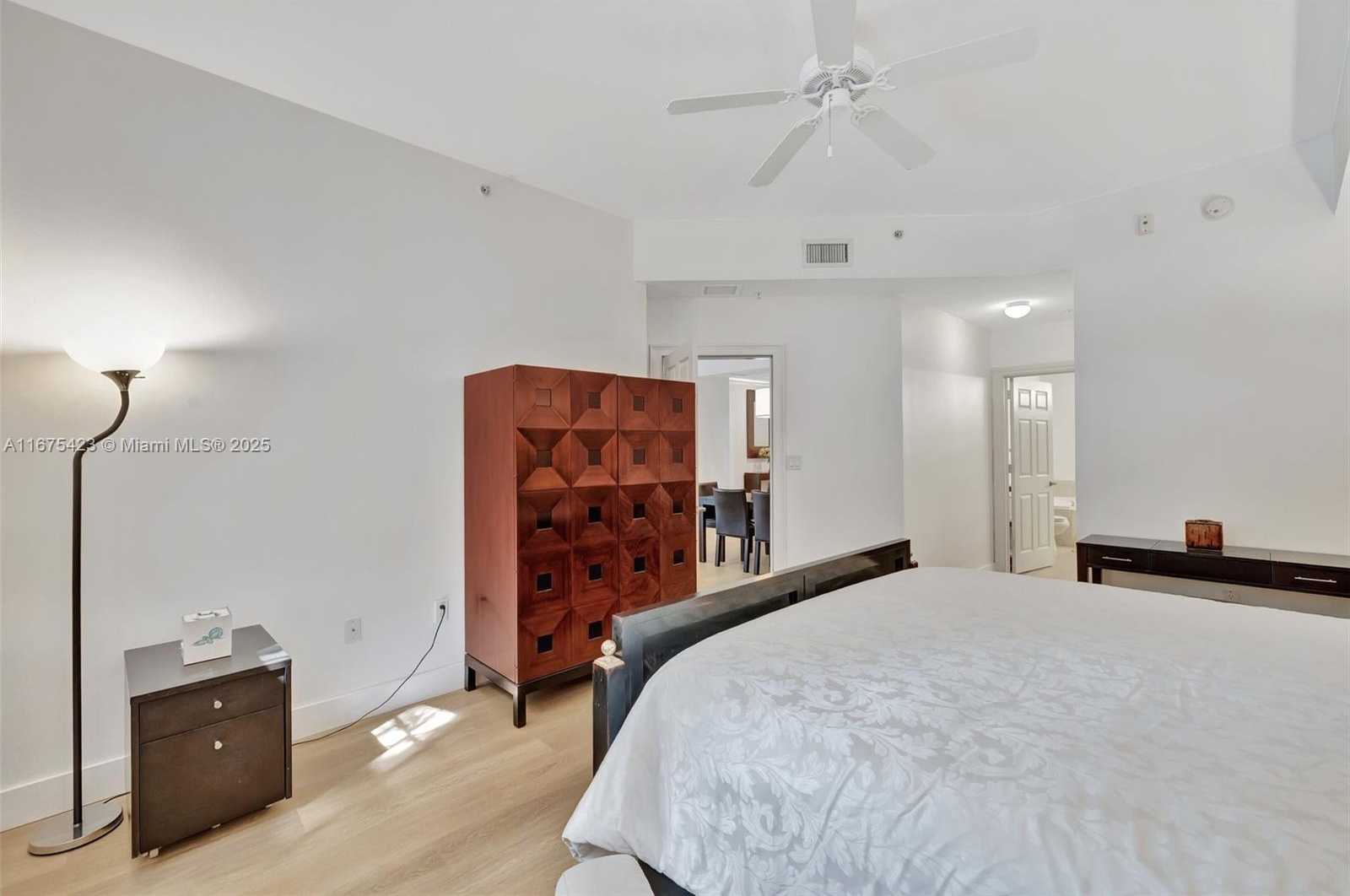 Small Image of 3001 NORTH EAST 185TH ST #114, Aventura Number 35
