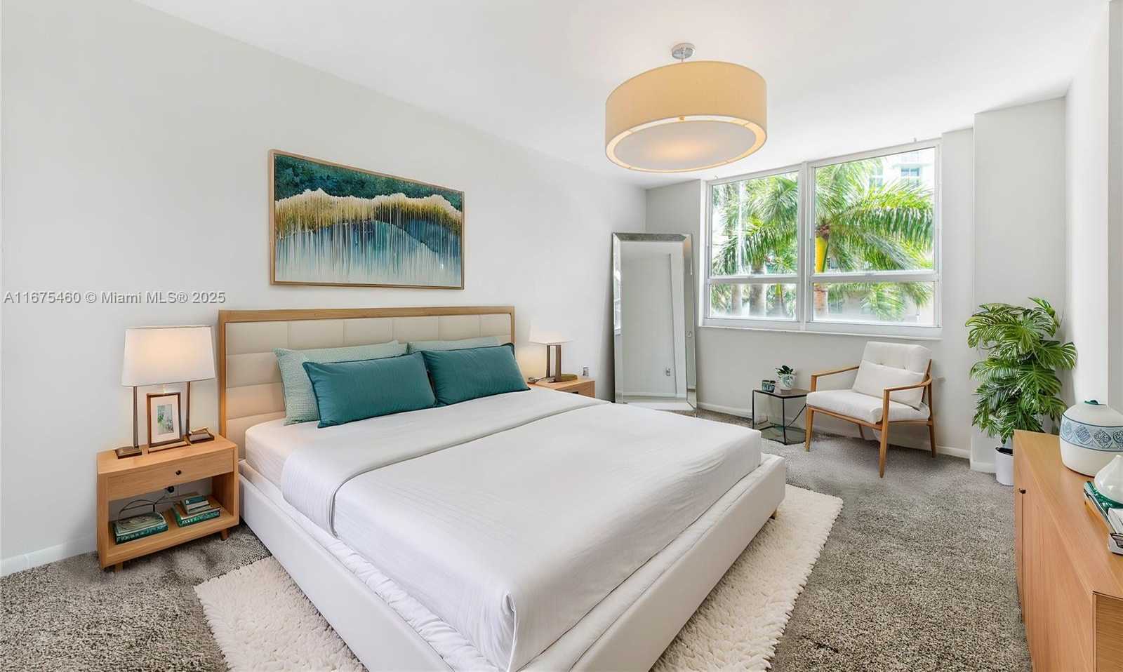 Small Image of 2000 NORTH BAYSHORE DR #306, Miami Number 13