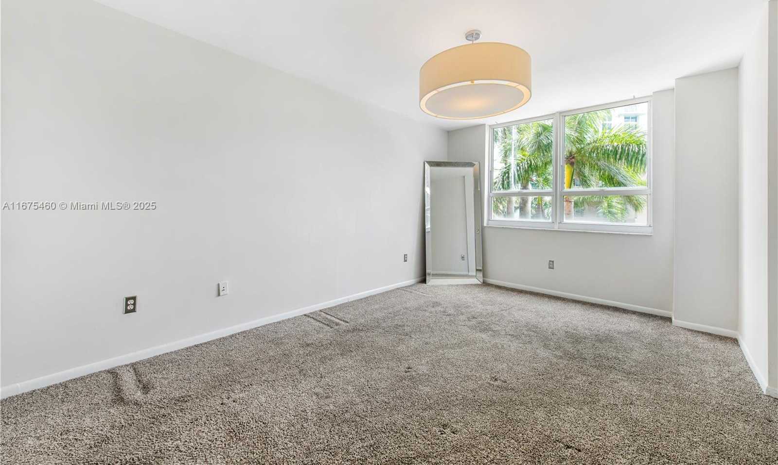 Small Image of 2000 NORTH BAYSHORE DR #306, Miami Number 14