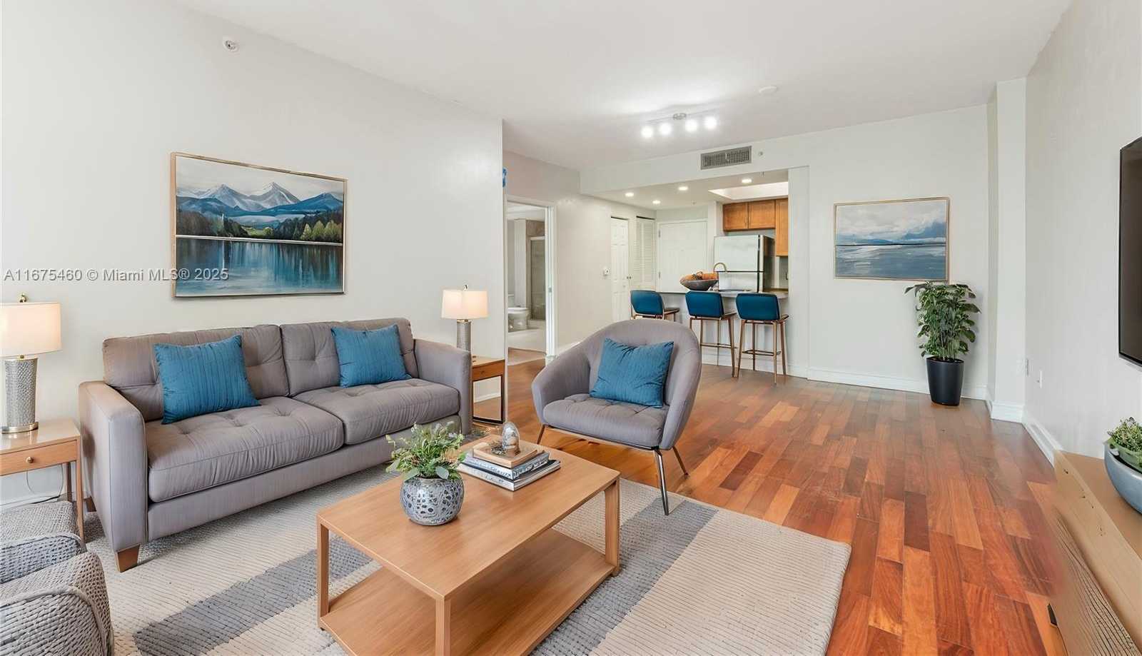 Small Image of 2000 NORTH BAYSHORE DR #306, Miami Number 2