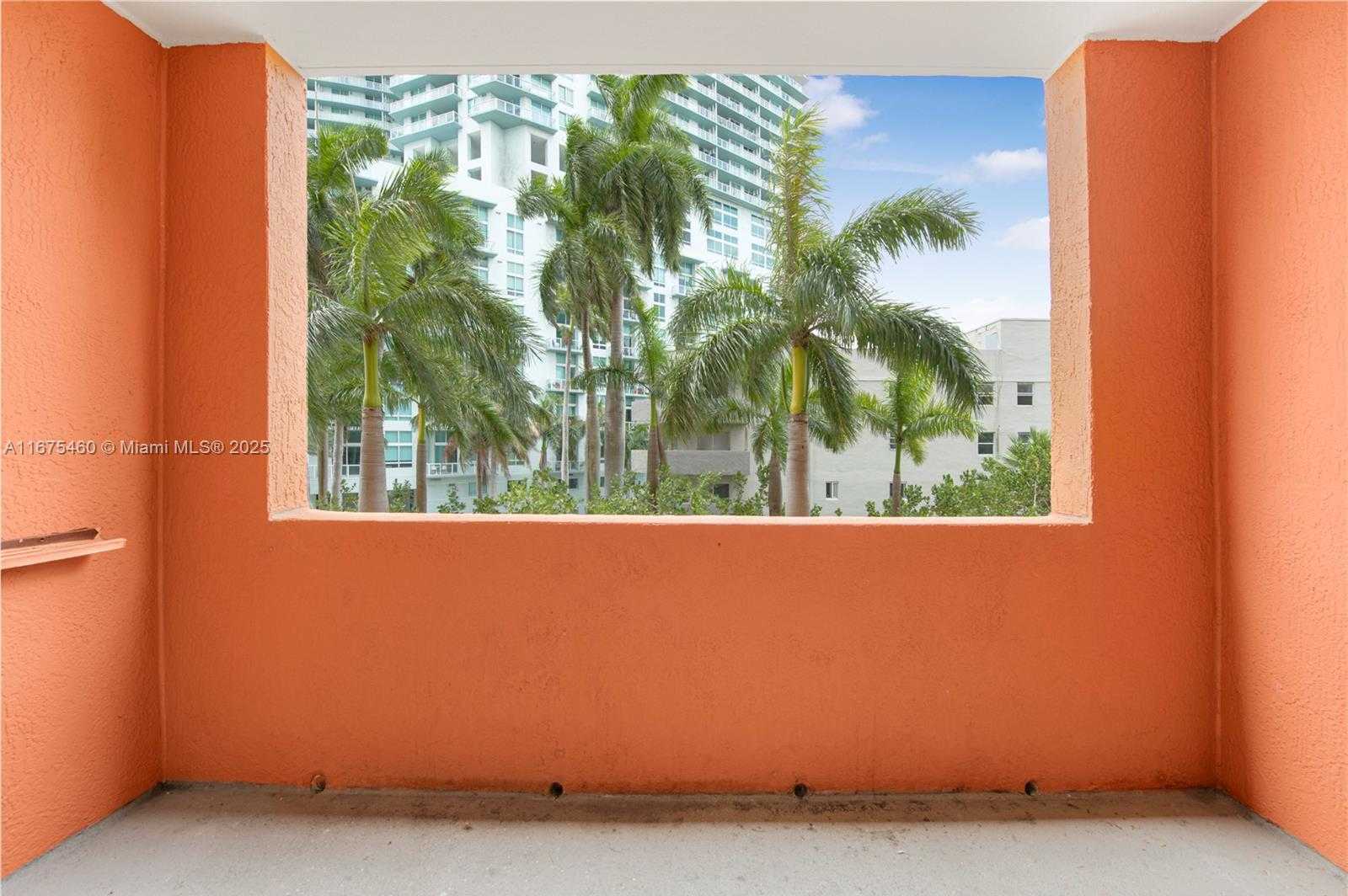 Small Image of 2000 NORTH BAYSHORE DR #306, Miami Number 21