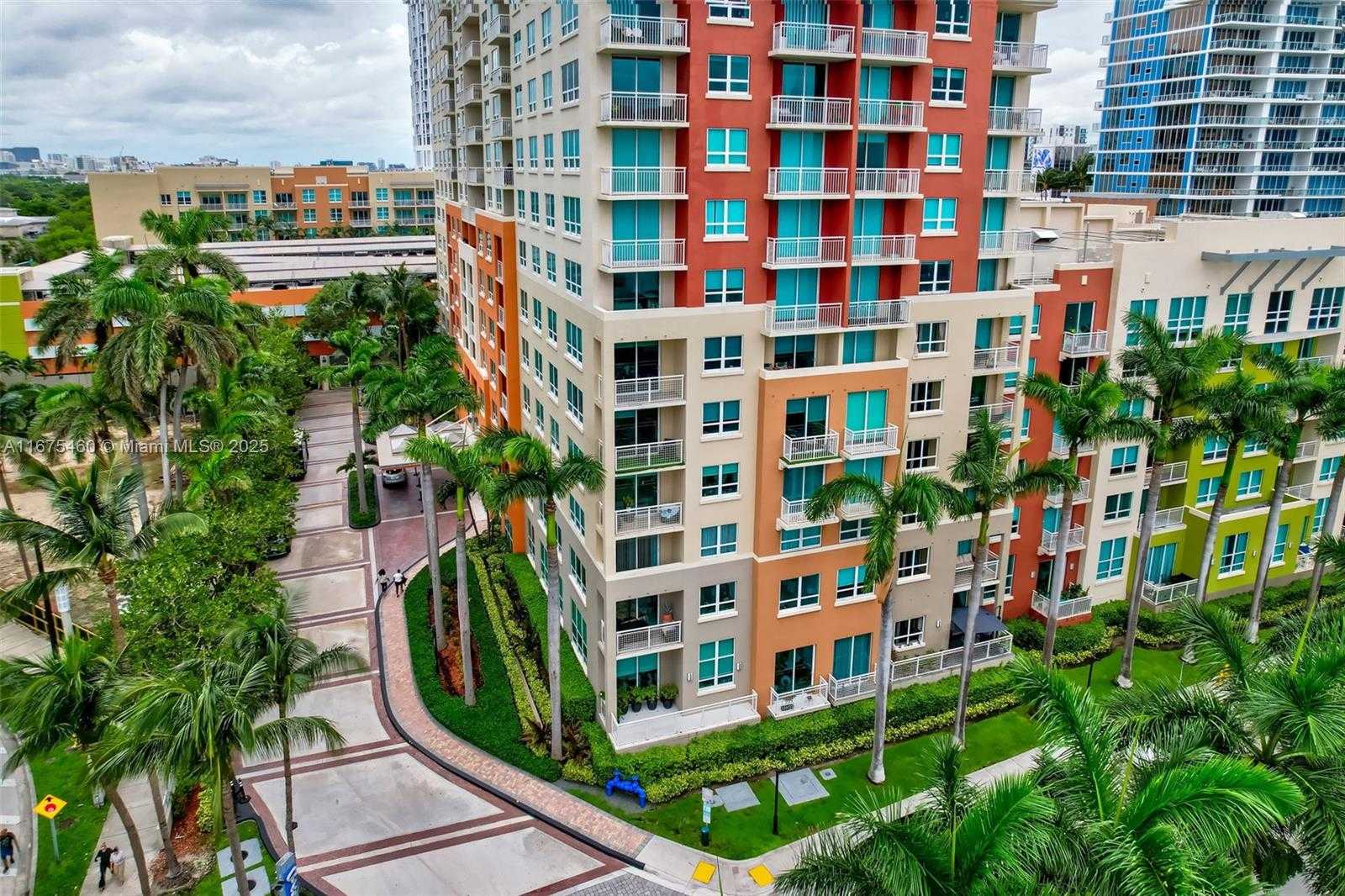 Small Image of 2000 NORTH BAYSHORE DR #306, Miami Number 30