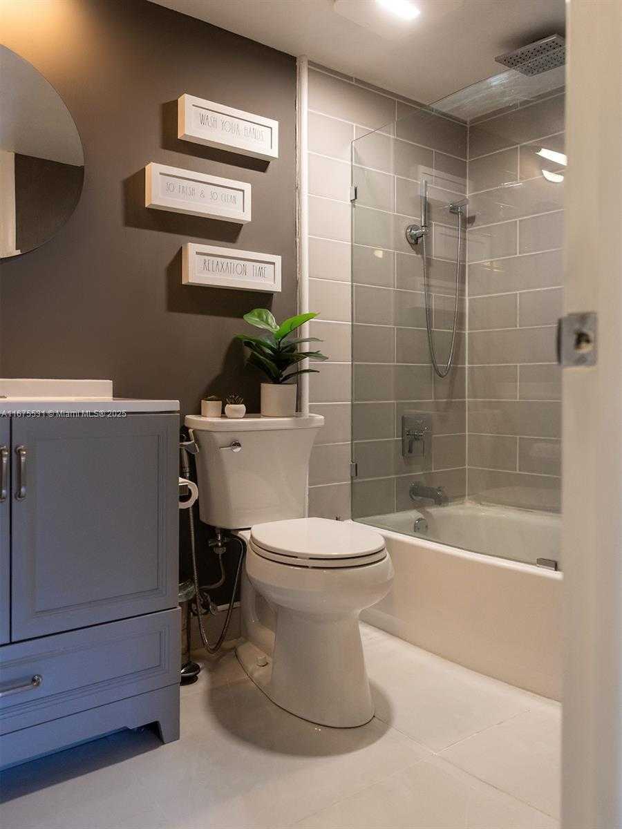 Small Image of 1681 NORTH WEST 70TH AVE #306, Plantation Number 10