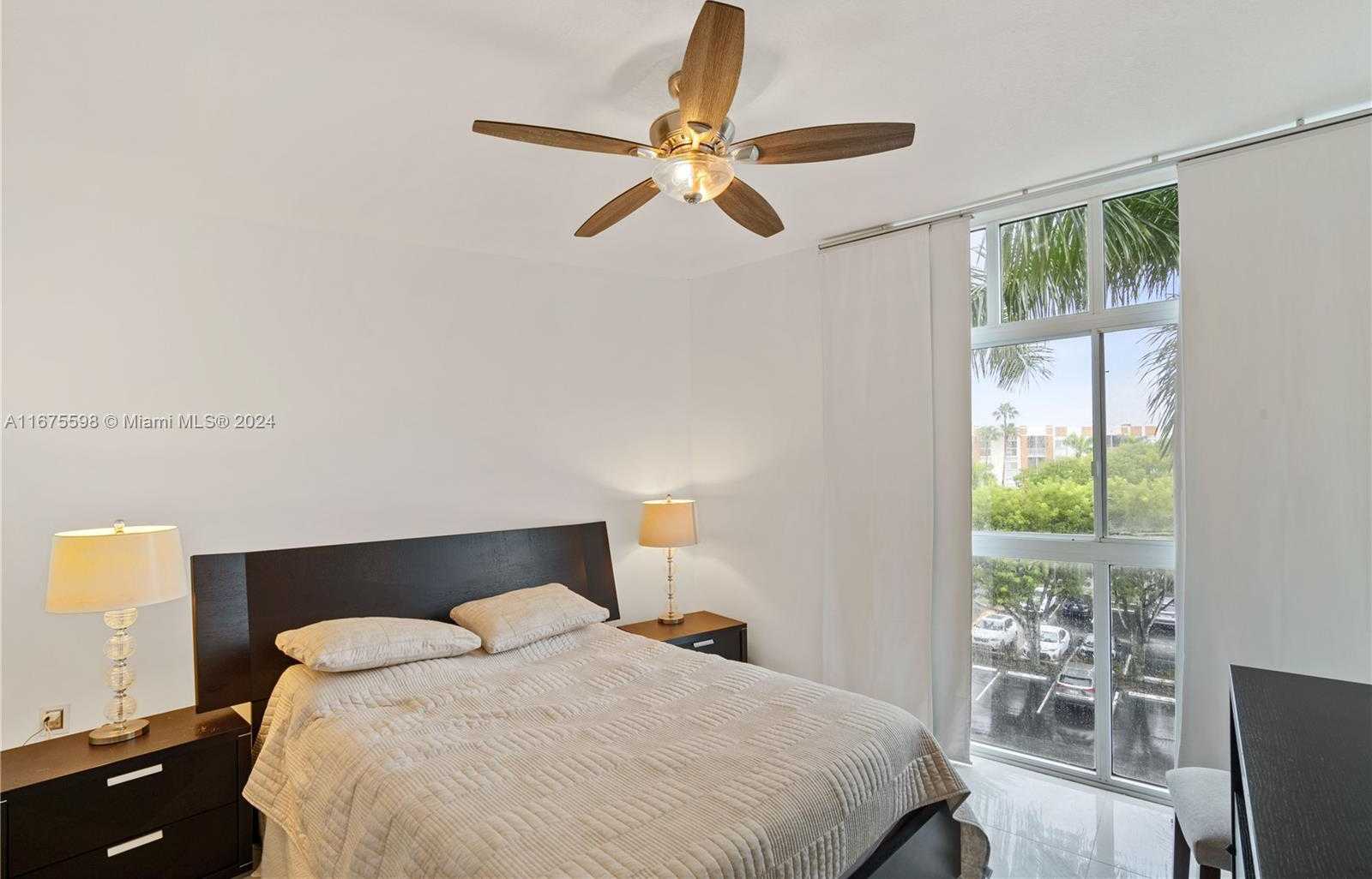 Small Image of 9755 NORTH WEST 52ND ST #401, Doral Number 6