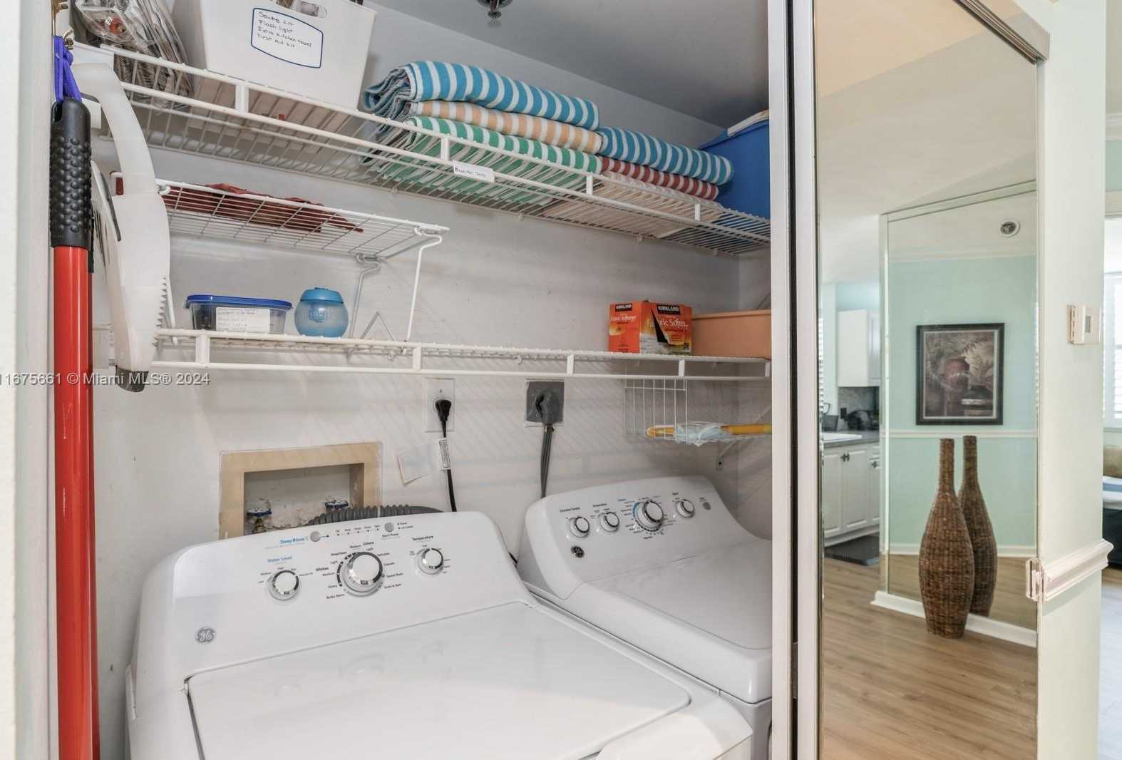 Small Image of 19655 EAST COUNTRY CLUB DR #6401, Aventura Number 26