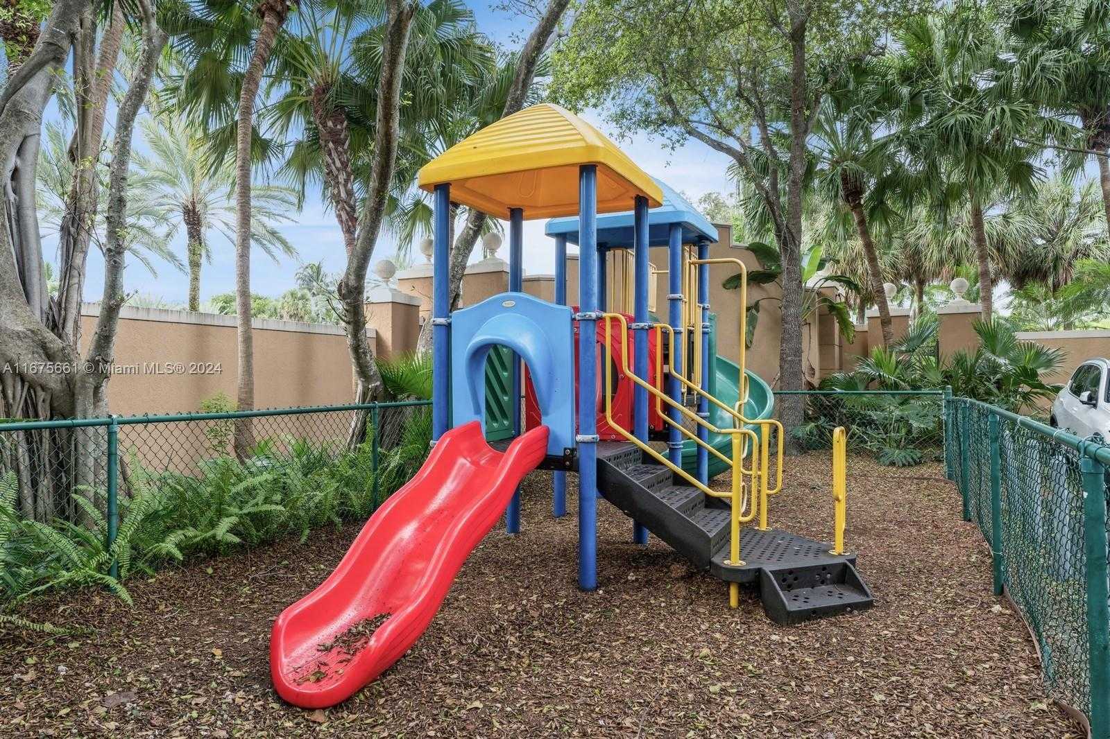 Small Image of 19655 EAST COUNTRY CLUB DR #6401, Aventura Number 32