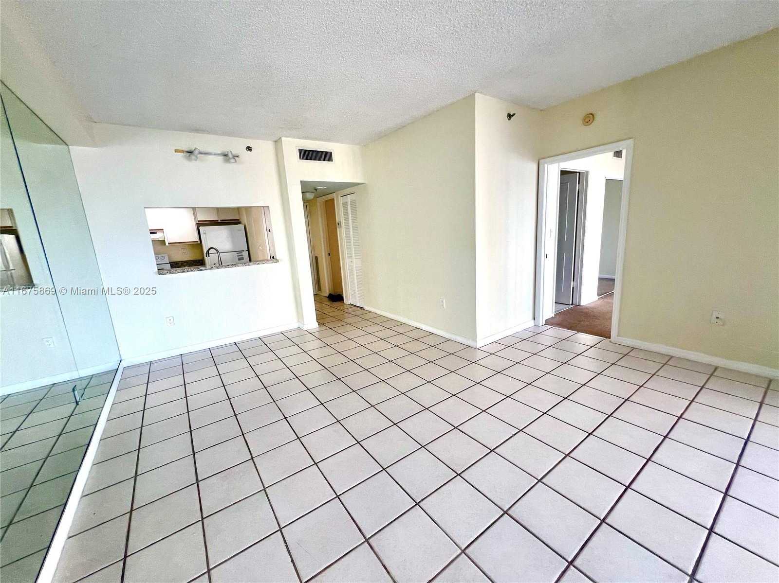 Small Image of 540 BRICKELL KEY DR #1706, Miami Number 13