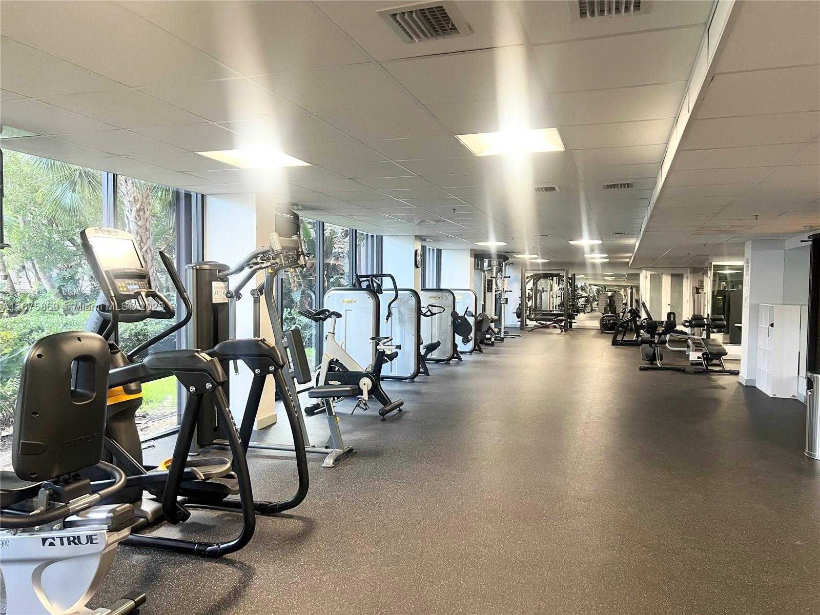 Small Image of 540 BRICKELL KEY DR #1706, Miami Number 37