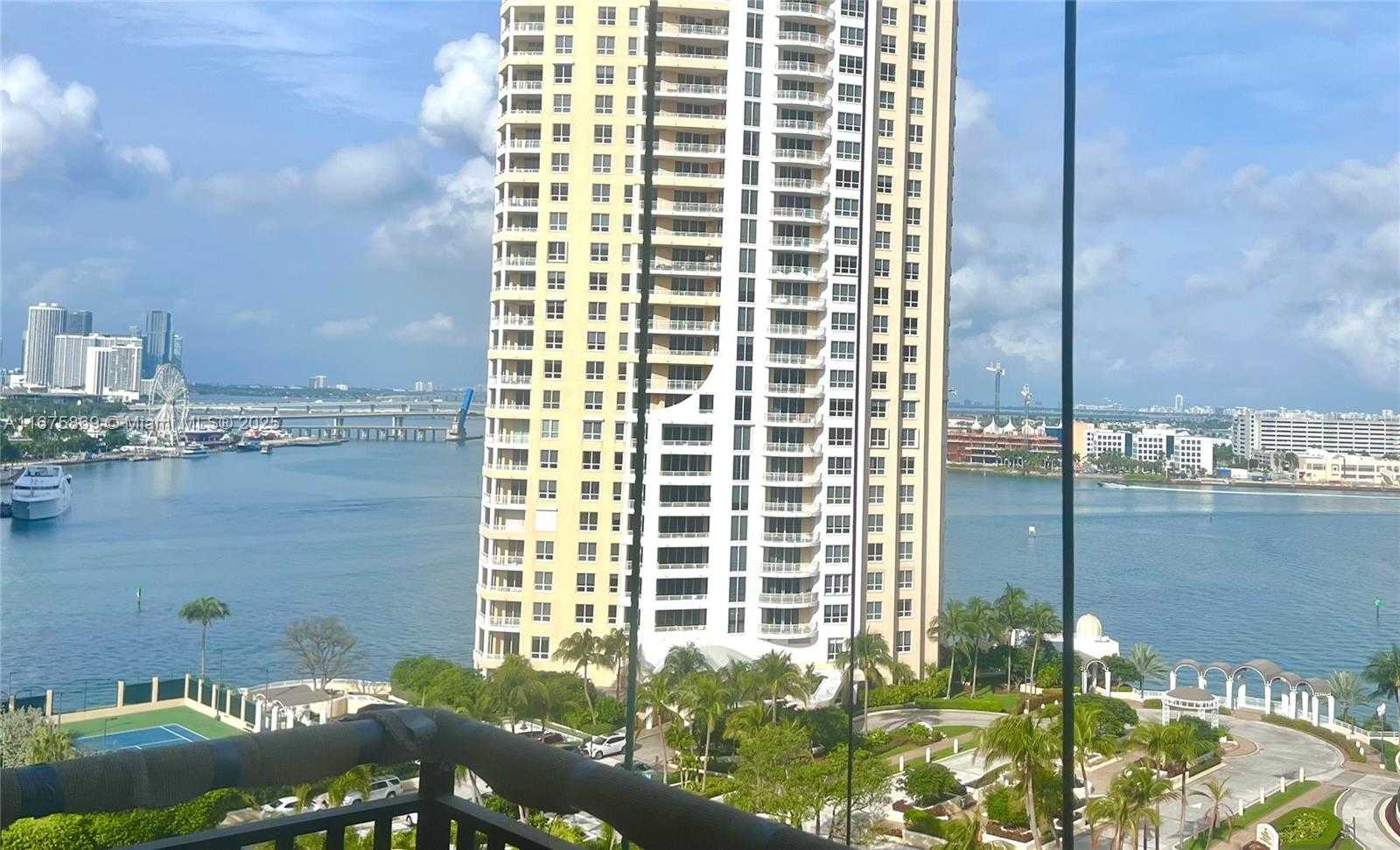 Small Image of 540 BRICKELL KEY DR #1706, Miami Number 43