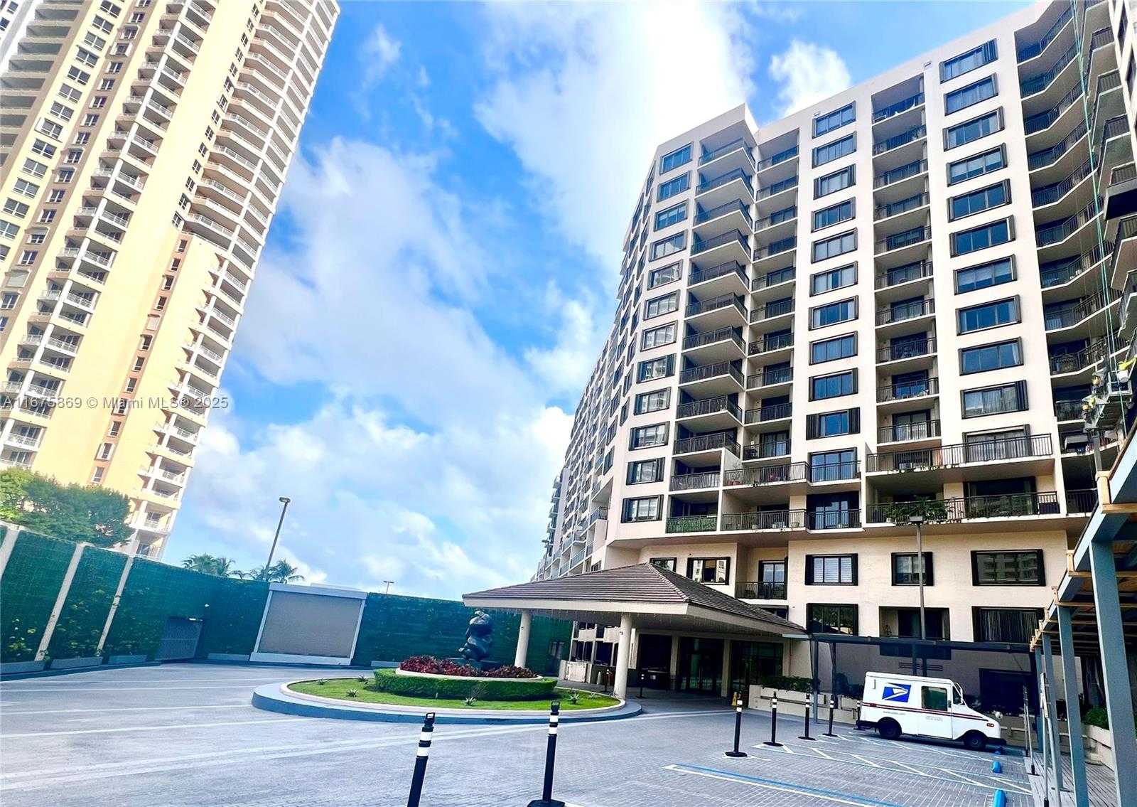 Small Image of 540 BRICKELL KEY DR #1706, Miami Number 45