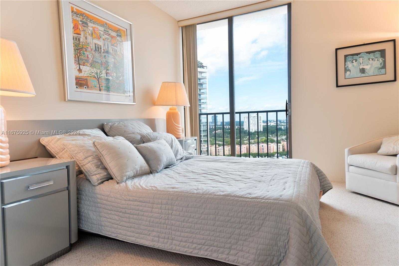 Small Image of 19355 TURNBERRY WAY #20B, Aventura Number 10