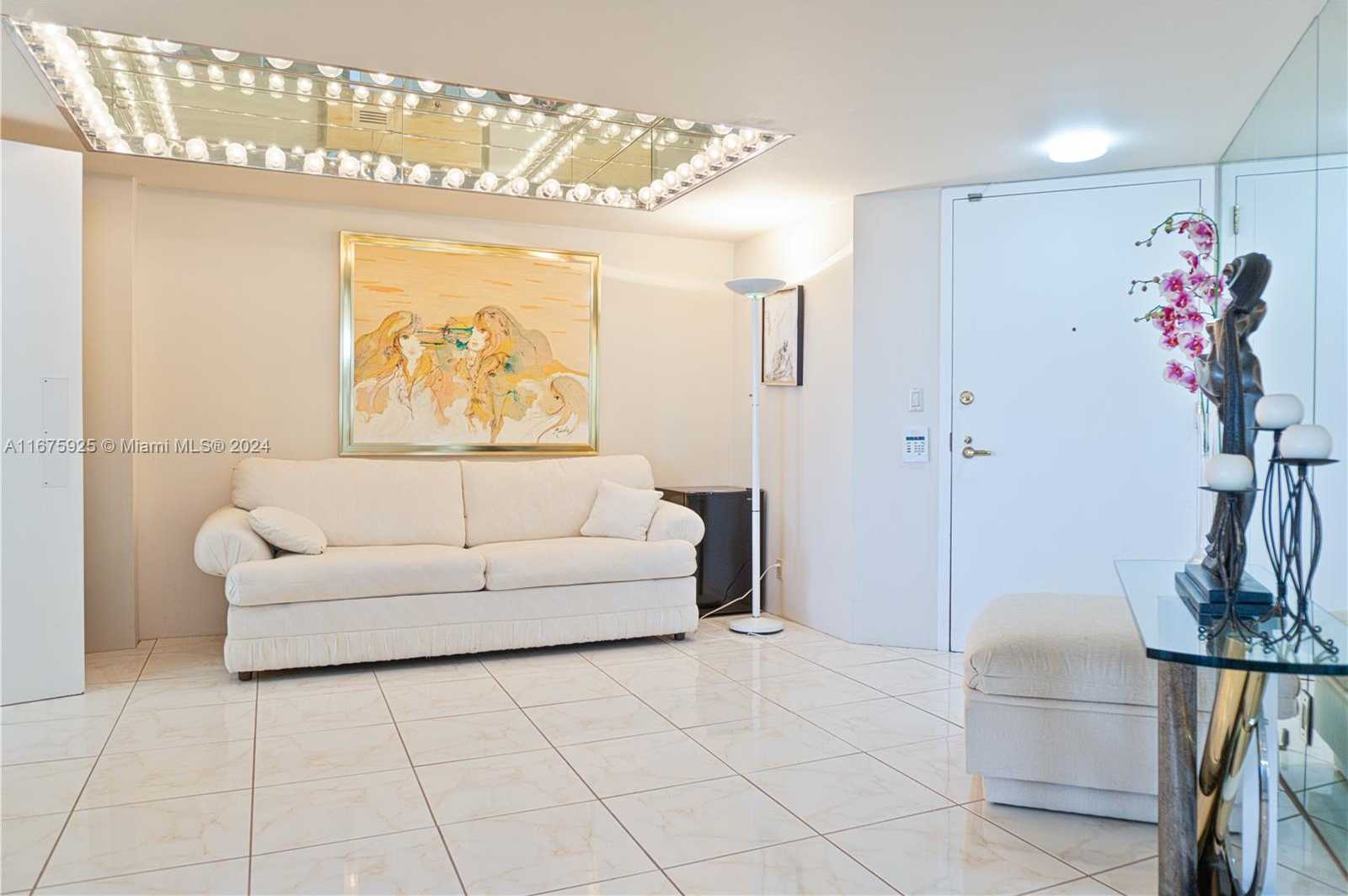 Small Image of 19355 TURNBERRY WAY #20B, Aventura Number 2