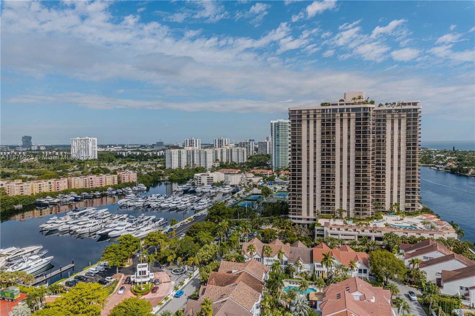Small Image of 19355 TURNBERRY WAY #20B, Aventura Number 21
