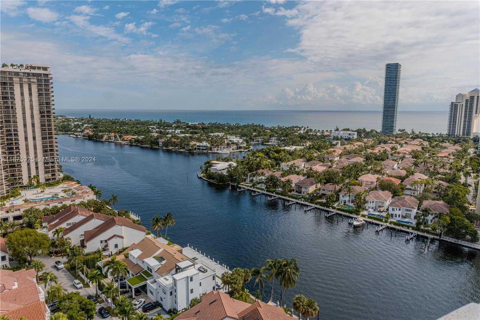 Small Image of 19355 TURNBERRY WAY #20B, Aventura Number 22