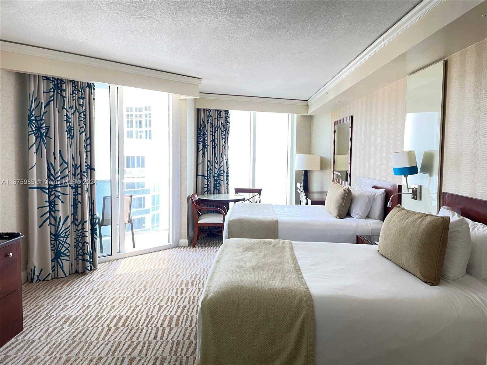 Small Image of 18001 COLLINS AVE #2204, Sunny Isles Beach Number 8