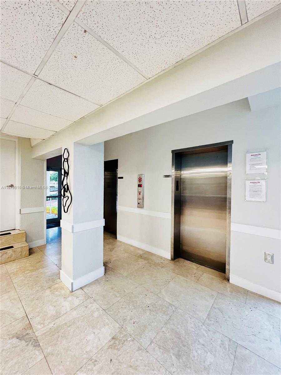 Small Image of 7904 WEST DR #111, North Bay Village Number 14