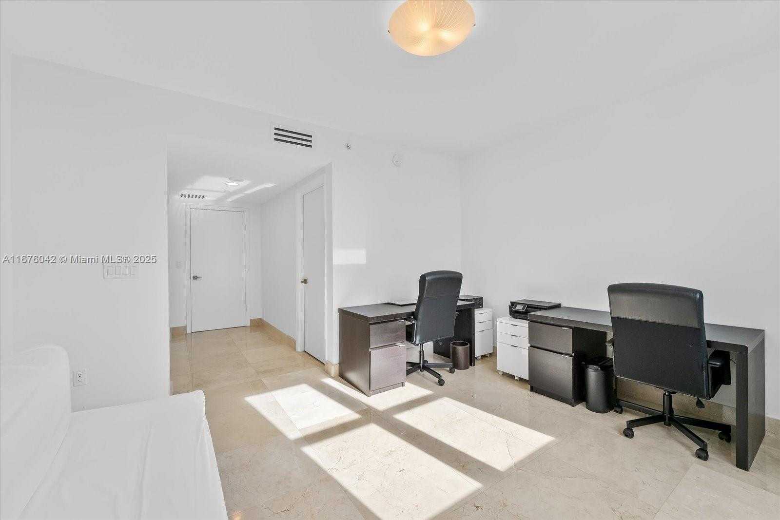 Small Image of 3301 NORTH EAST 183RD ST #707, Aventura Number 21
