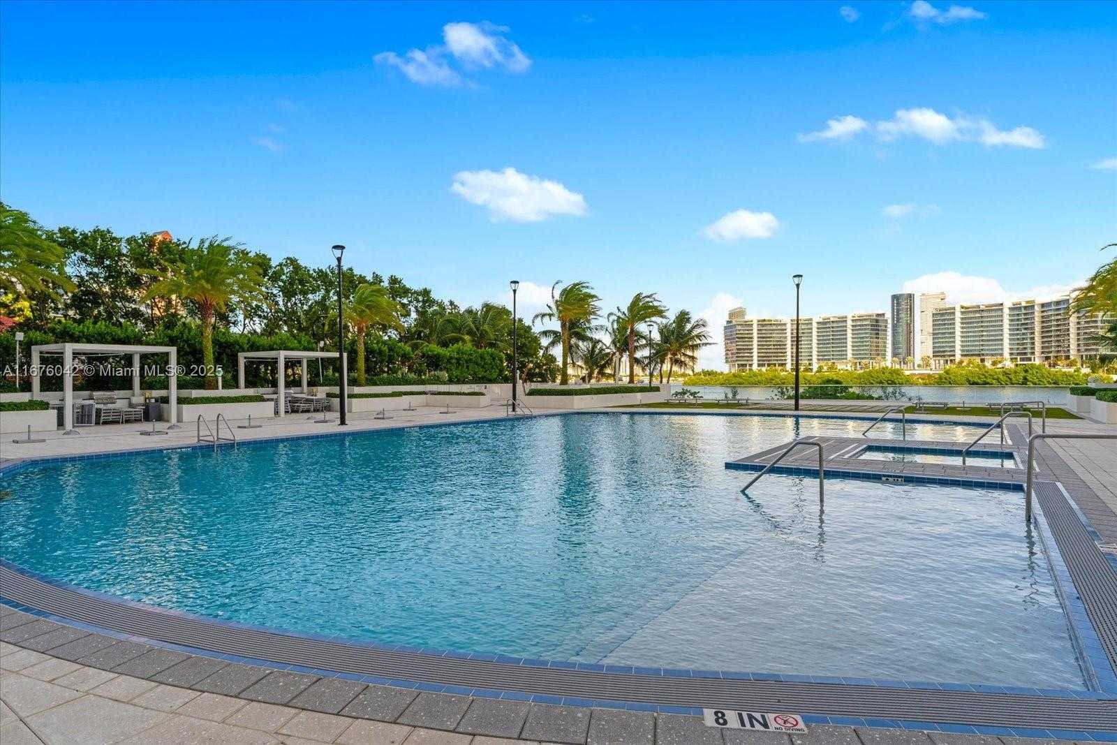 Small Image of 3301 NORTH EAST 183RD ST #707, Aventura Number 32