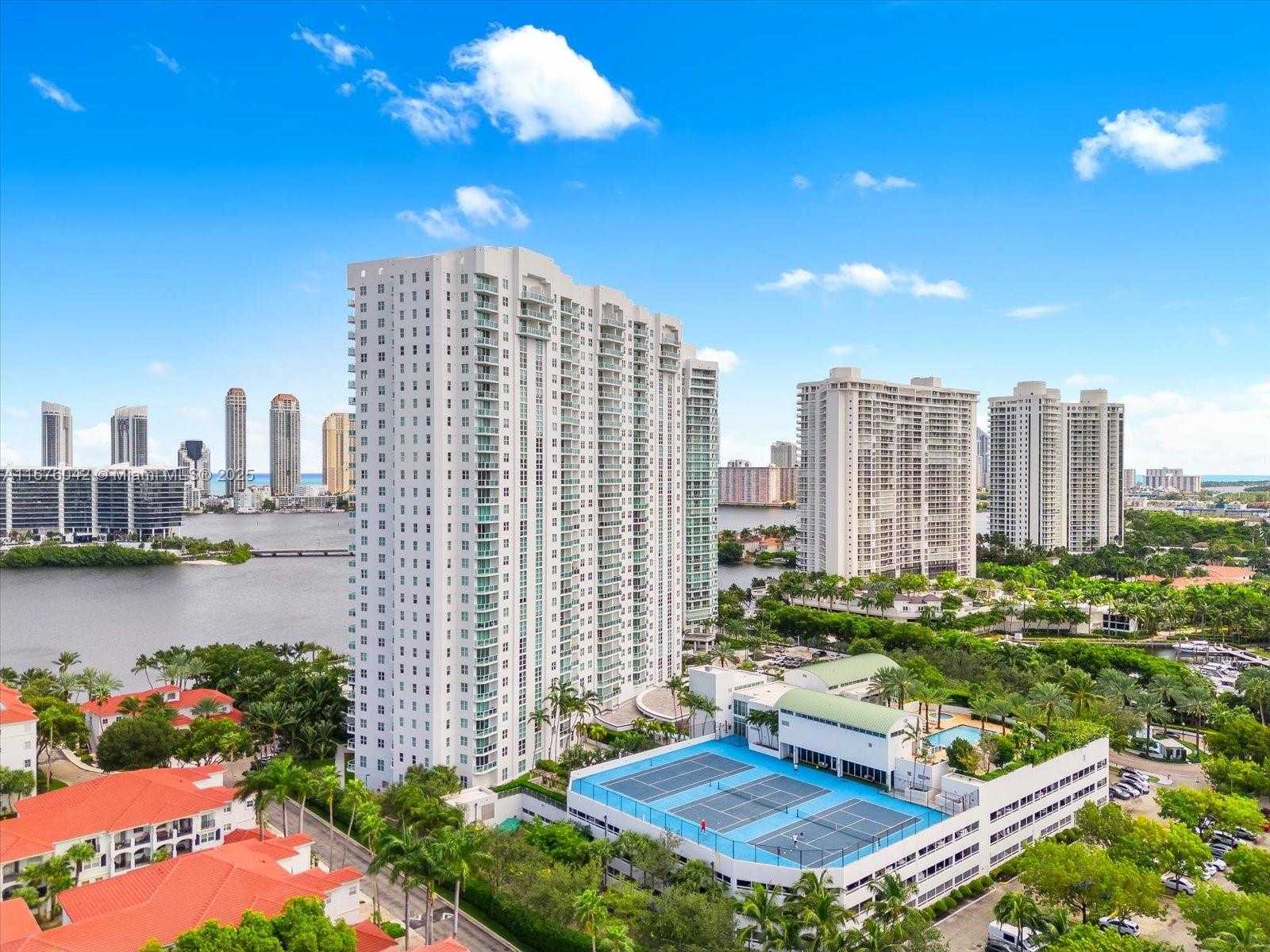 Small Image of 3301 NORTH EAST 183RD ST #707, Aventura Number 43