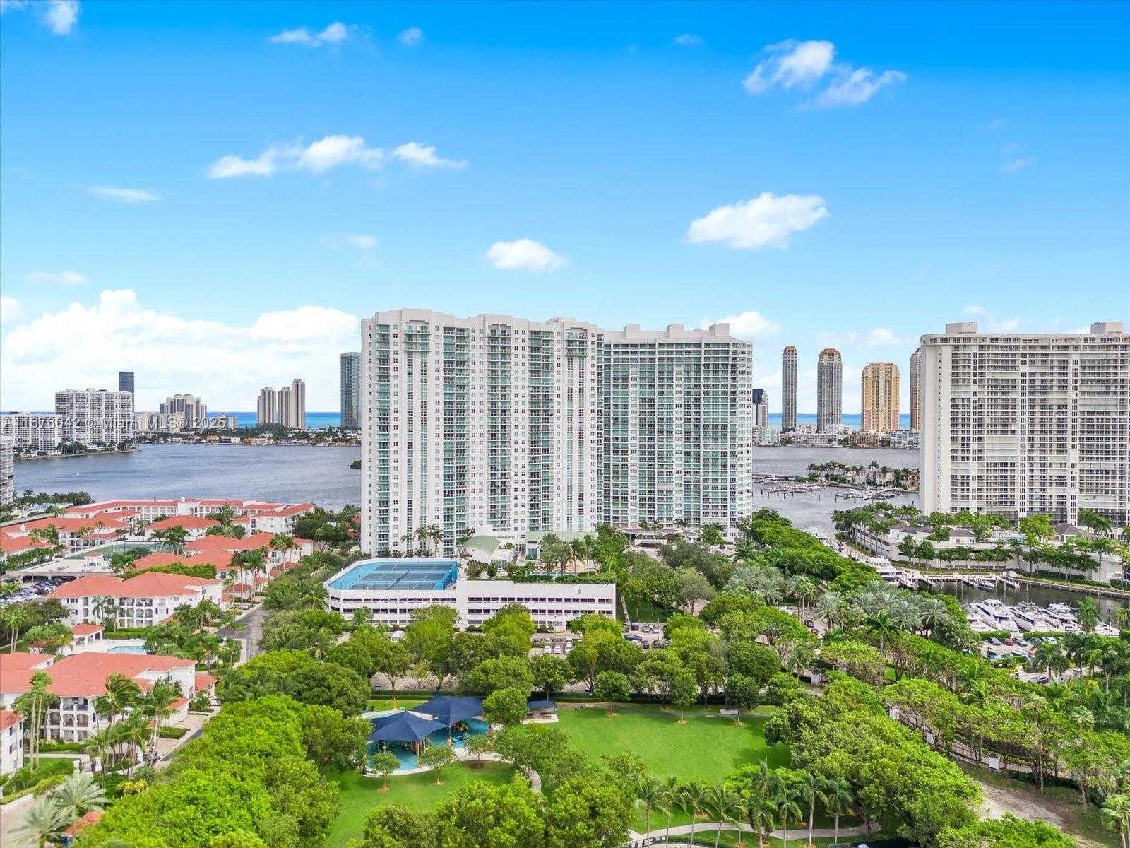Small Image of 3301 NORTH EAST 183RD ST #707, Aventura Number 47