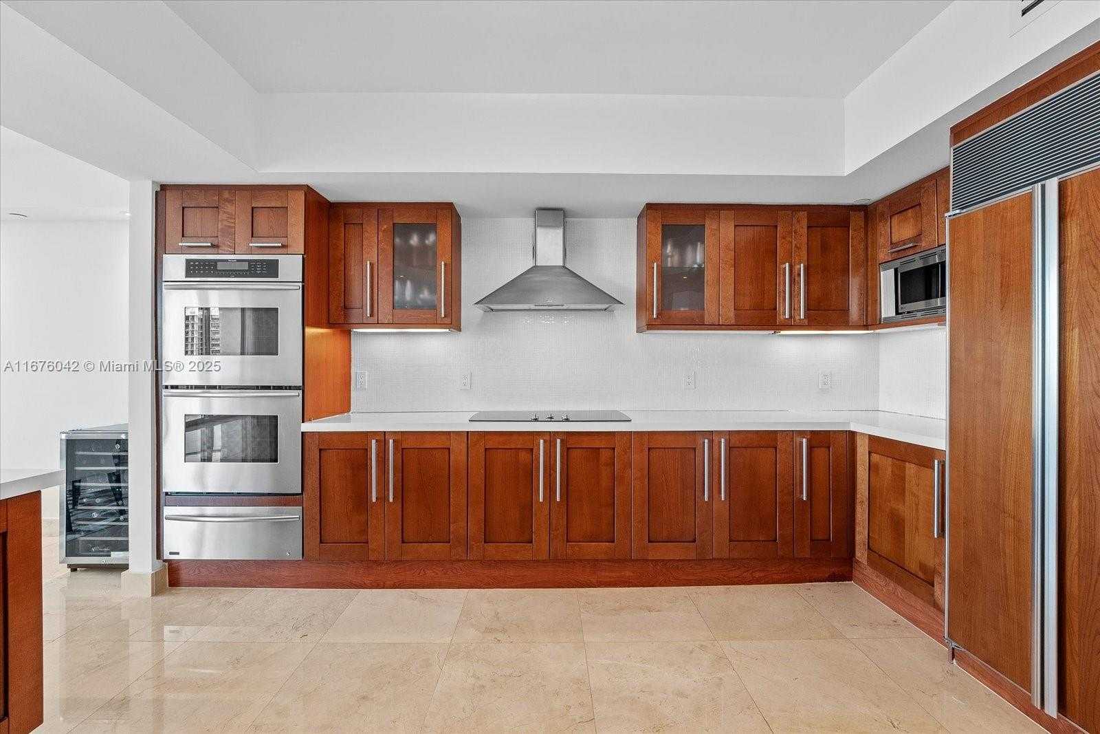 Small Image of 3301 NORTH EAST 183RD ST #707, Aventura Number 8