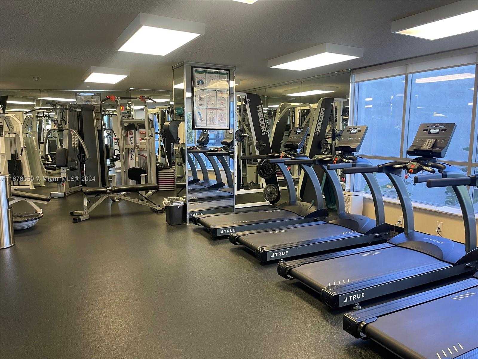 Small Image of 3530 MYSTIC POINTE DR #213, Aventura Number 25