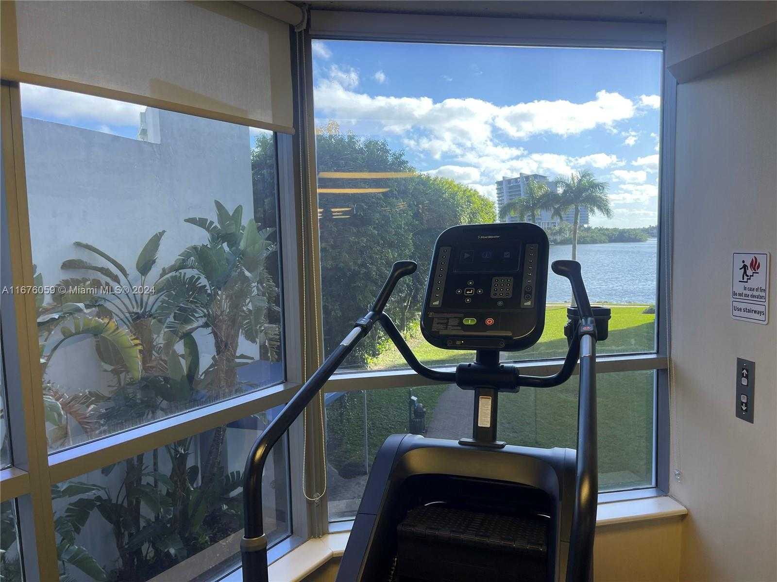 Small Image of 3530 MYSTIC POINTE DR #213, Aventura Number 26