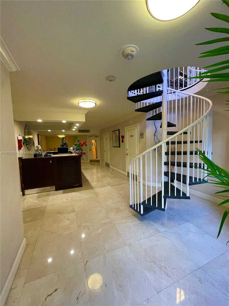Small Image of 3530 MYSTIC POINTE DR #213, Aventura Number 31