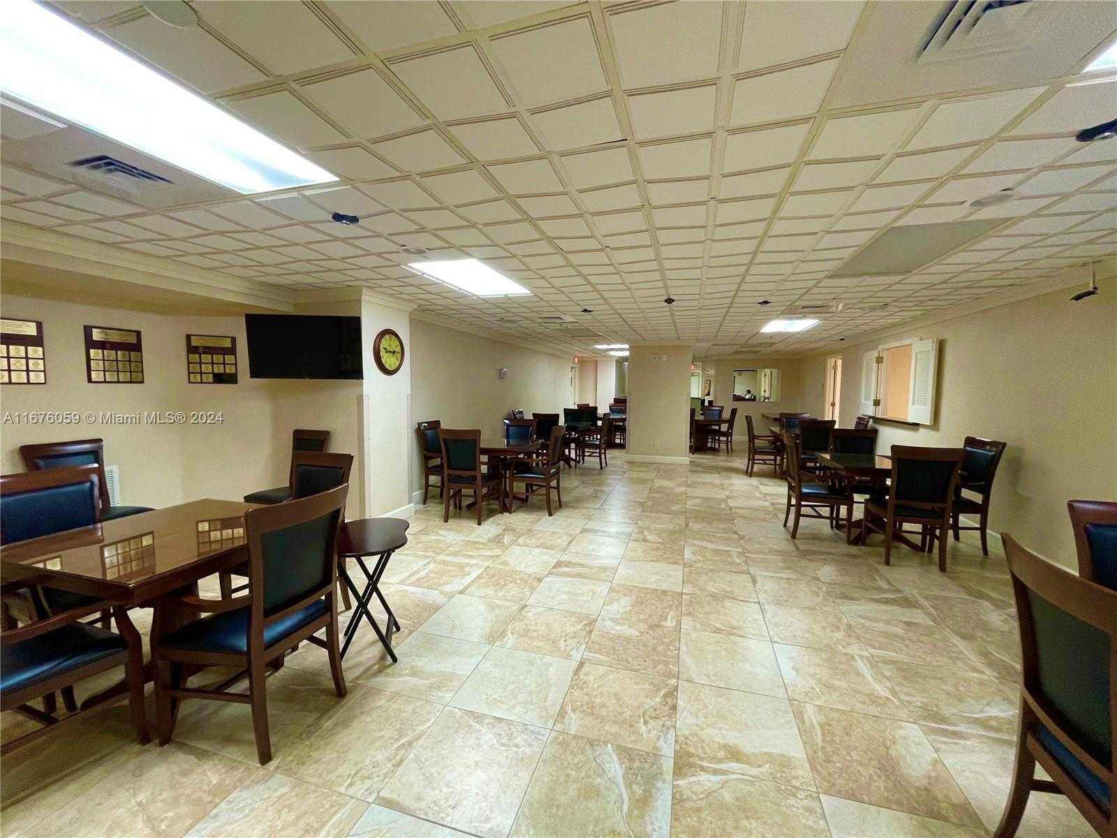 Small Image of 3530 MYSTIC POINTE DR #213, Aventura Number 32