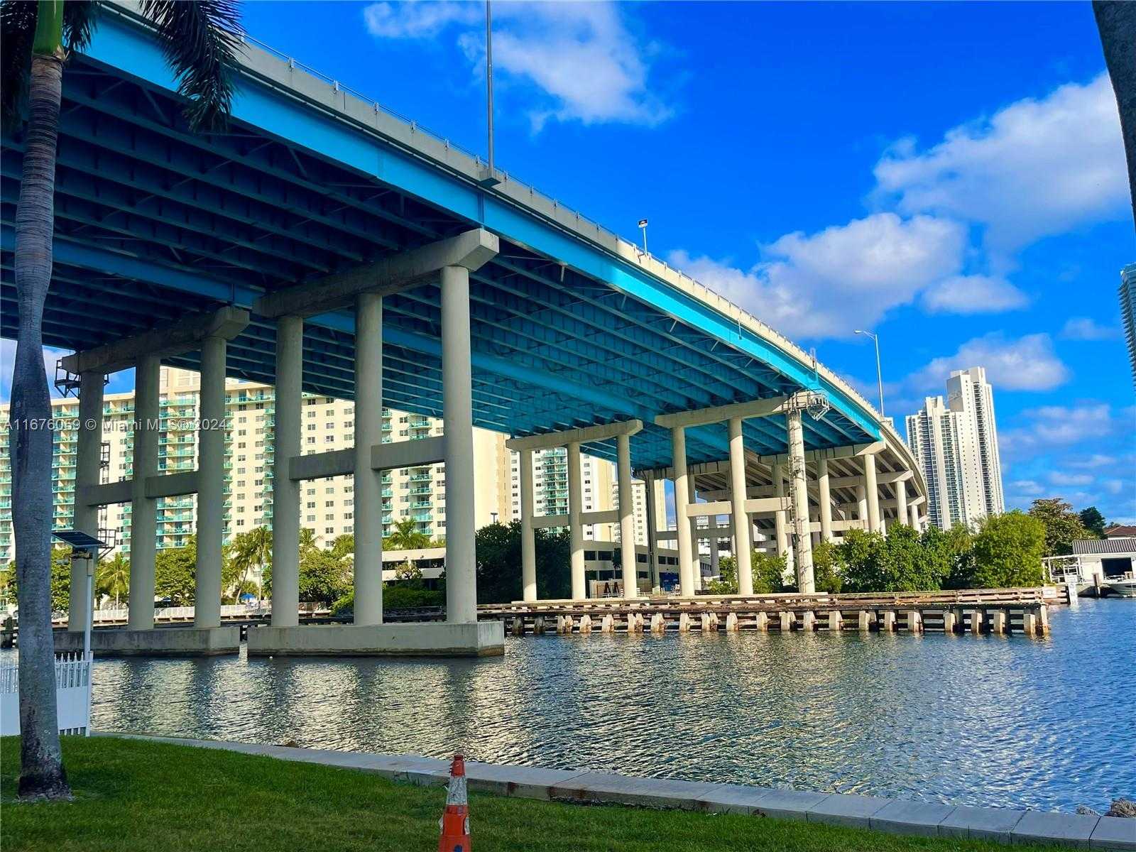 Small Image of 3530 MYSTIC POINTE DR #213, Aventura Number 43