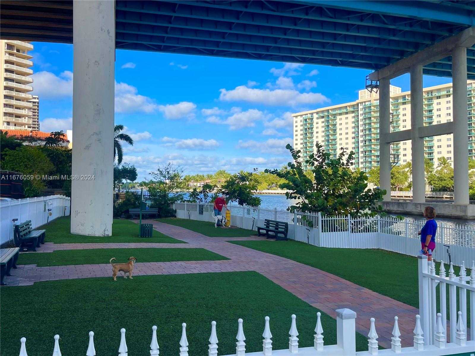 Small Image of 3530 MYSTIC POINTE DR #213, Aventura Number 44