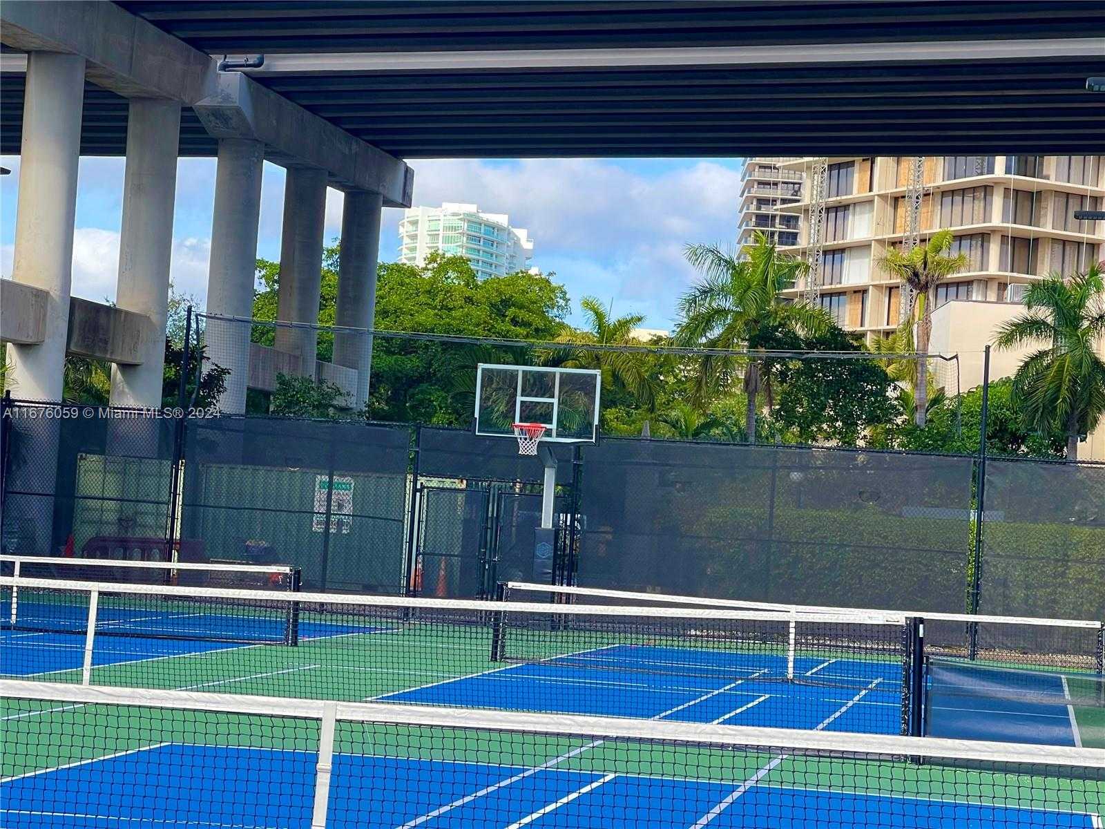 Small Image of 3530 MYSTIC POINTE DR #213, Aventura Number 47
