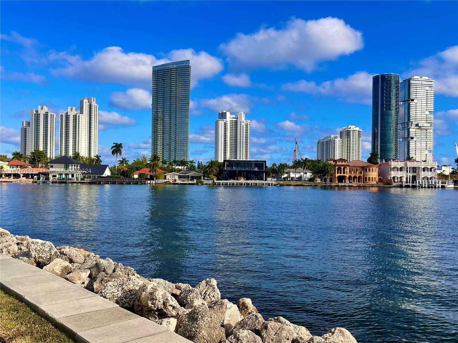 Small Image of 3530 MYSTIC POINTE DR #213, Aventura Number 57