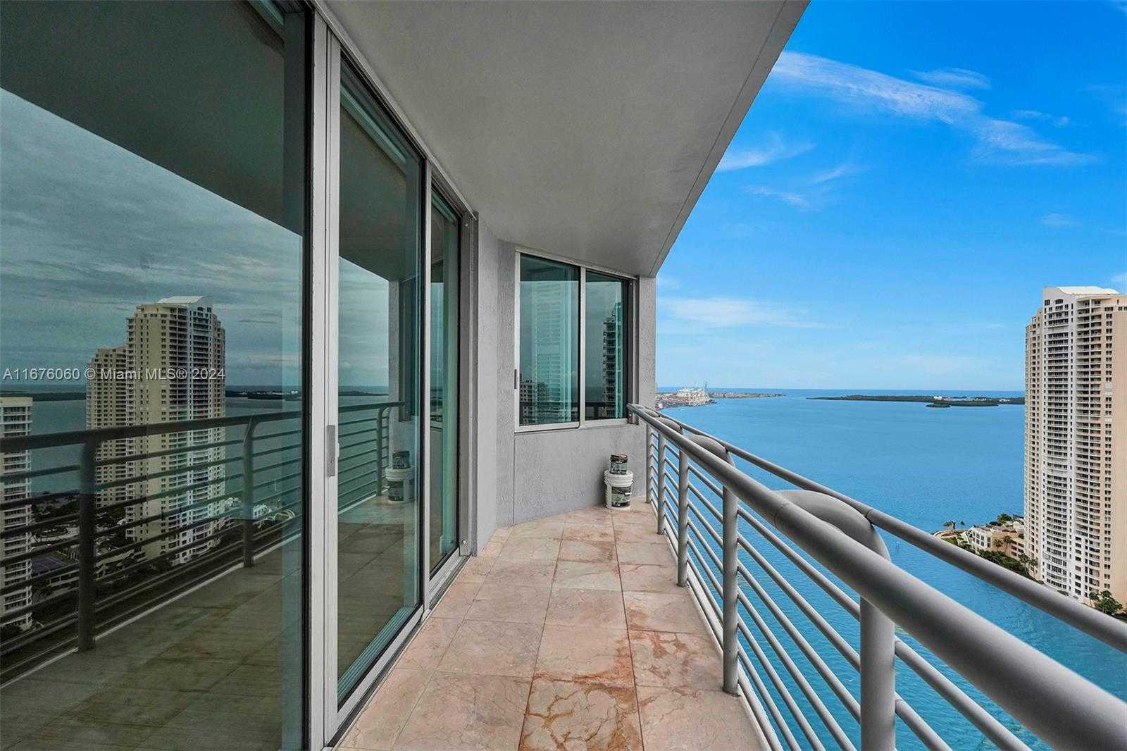 Small Image of 325 SOUTH BISCAYNE BLVD #3521, Miami Number 31
