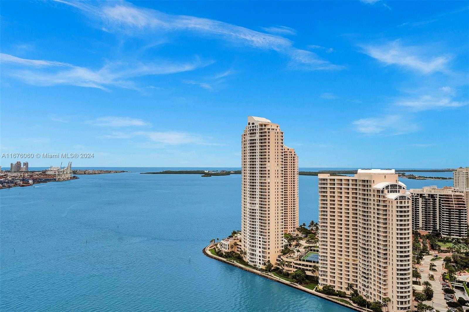 Small Image of 325 SOUTH BISCAYNE BLVD #3521, Miami Number 32