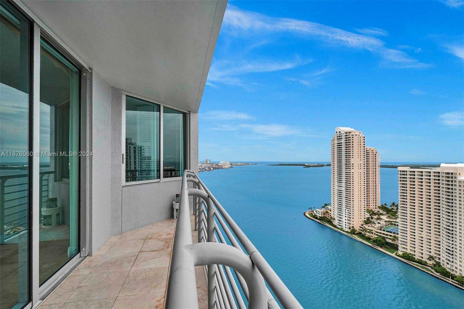 Small Image of 325 SOUTH BISCAYNE BLVD #3521, Miami Number 36