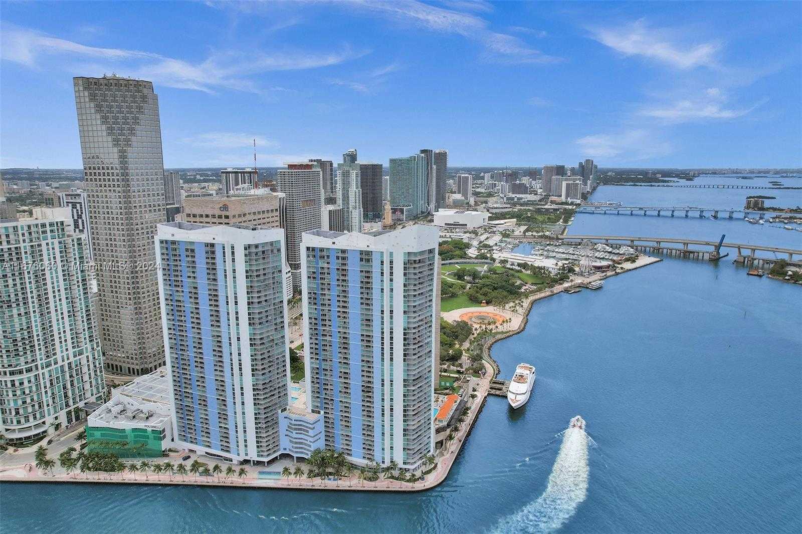 Small Image of 325 SOUTH BISCAYNE BLVD #3521, Miami Number 44