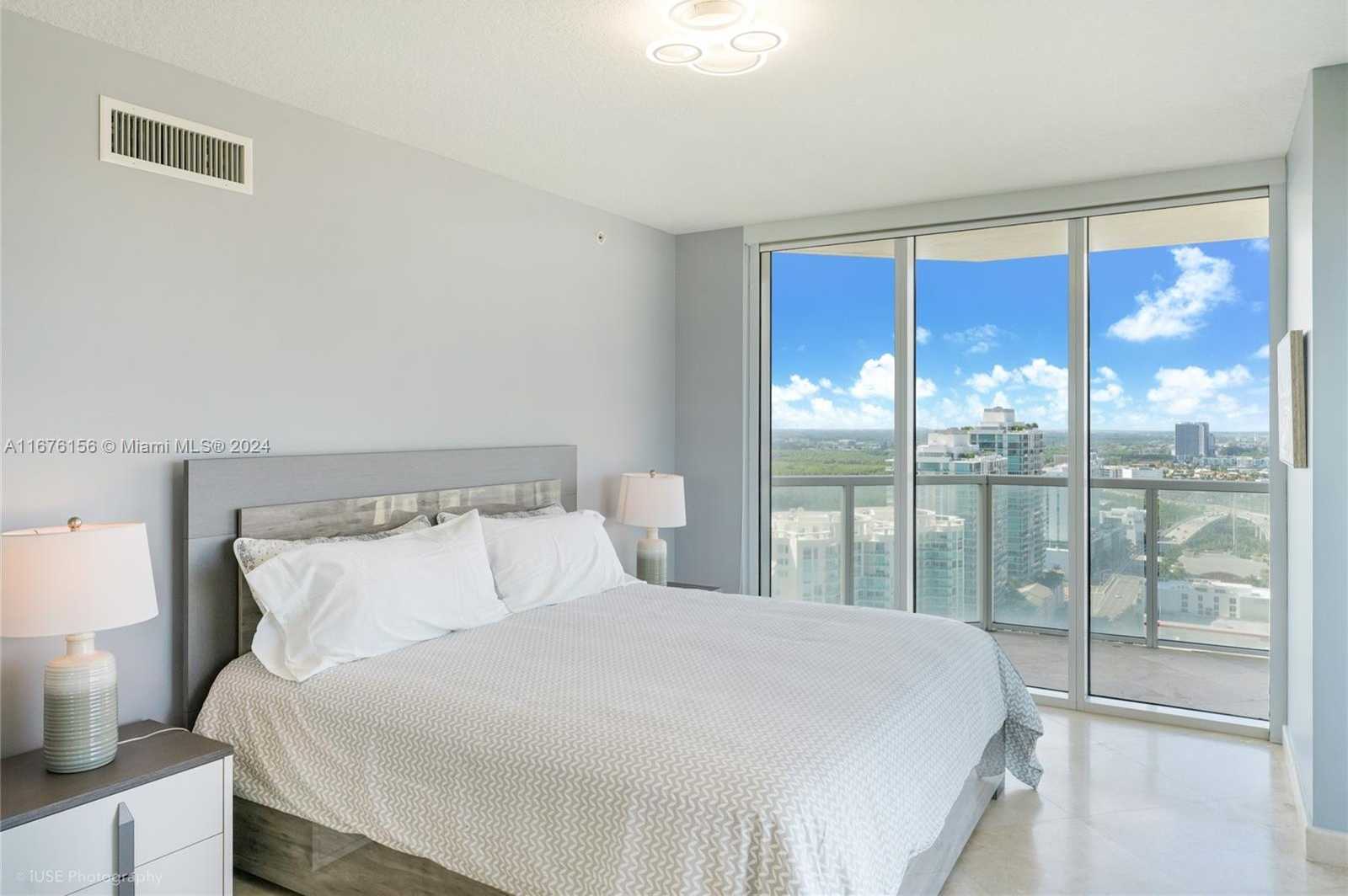 Small Image of 16699 COLLINS AVE #3307, Sunny Isles Beach Number 12