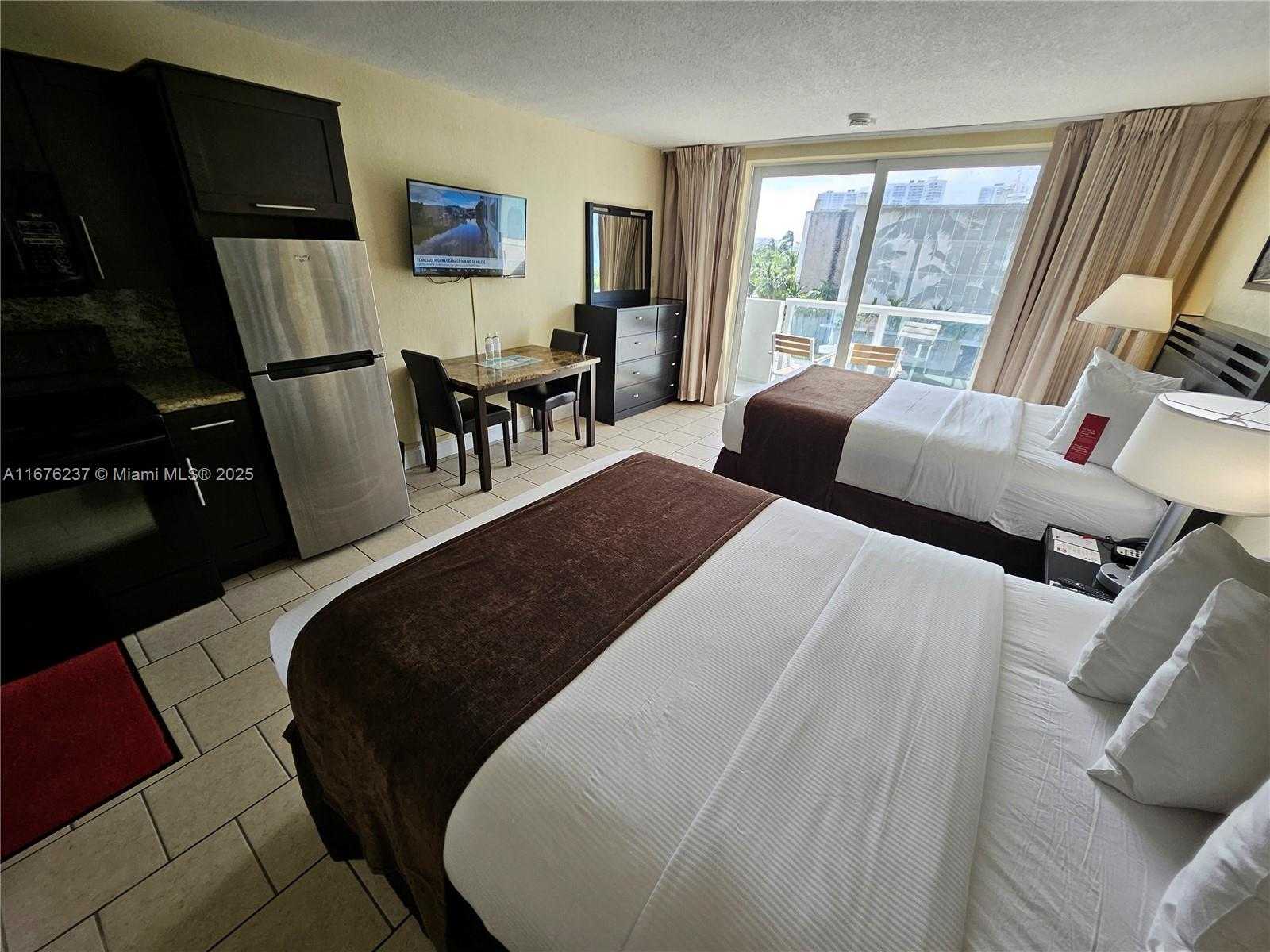 Small Image of 19201 COLLINS AVE #237, Sunny Isles Beach Number 13