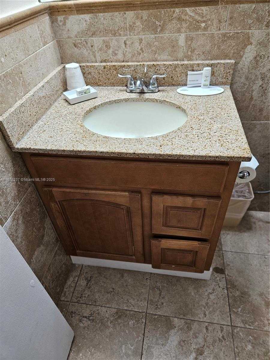 Small Image of 19201 COLLINS AVE #237, Sunny Isles Beach Number 21