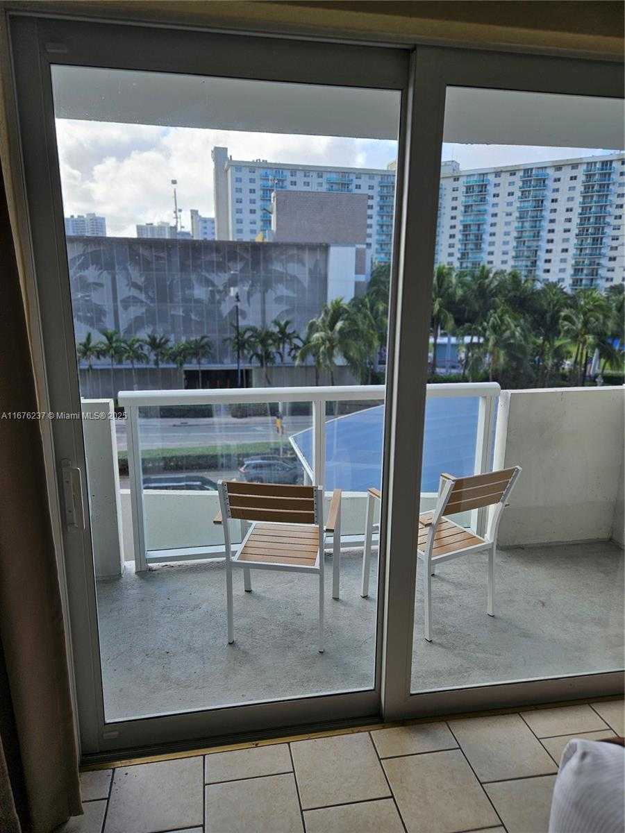 Small Image of 19201 COLLINS AVE #237, Sunny Isles Beach Number 23