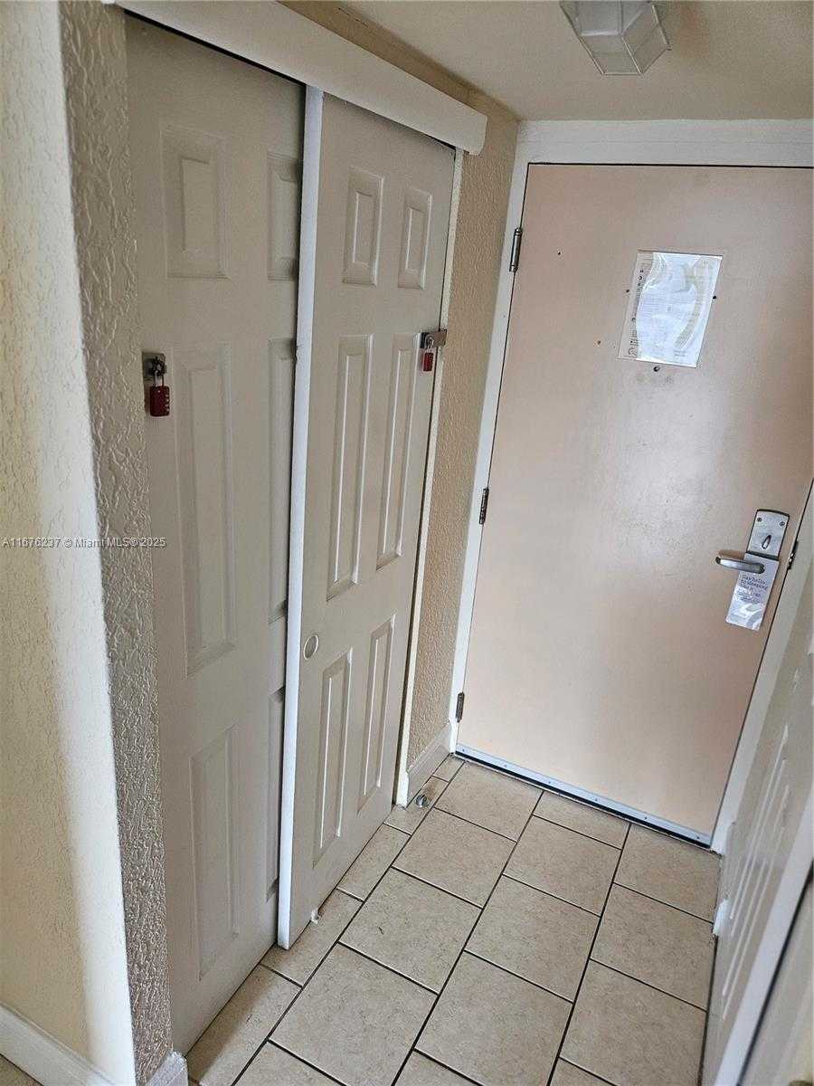 Small Image of 19201 COLLINS AVE #237, Sunny Isles Beach Number 31
