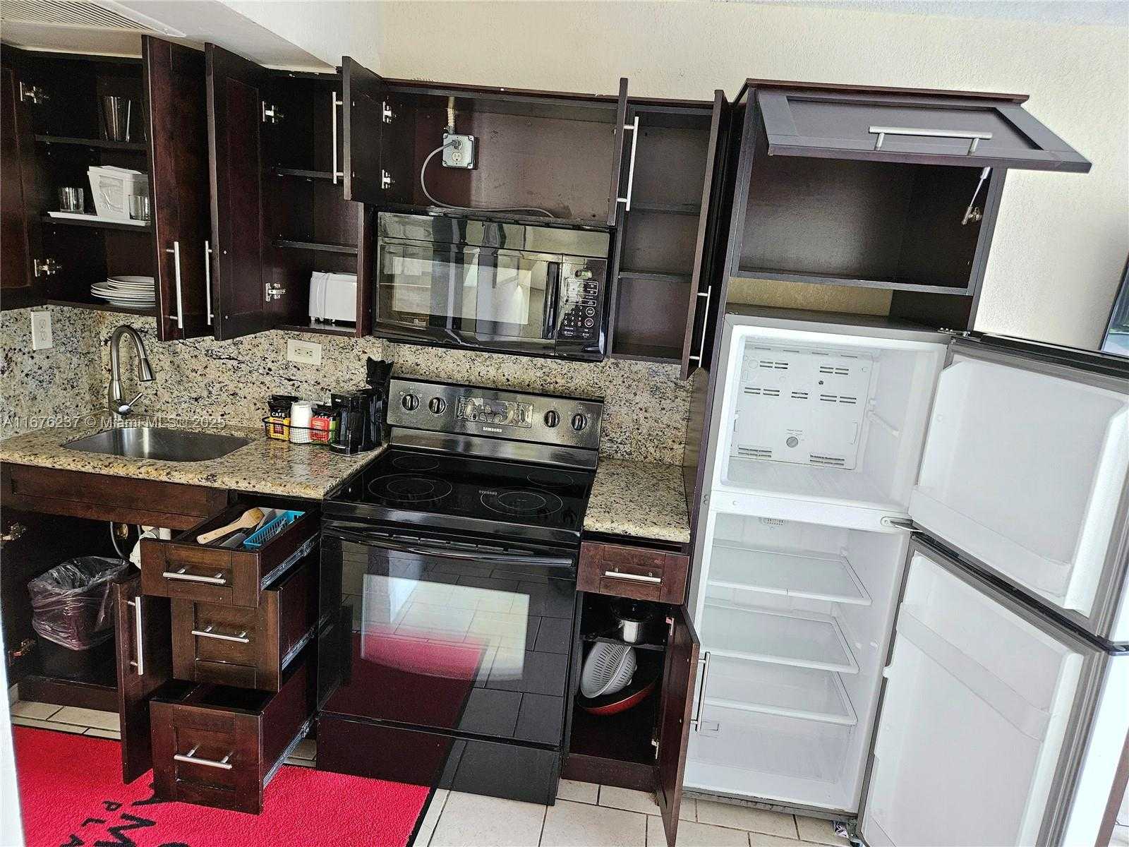 Small Image of 19201 COLLINS AVE #237, Sunny Isles Beach Number 7
