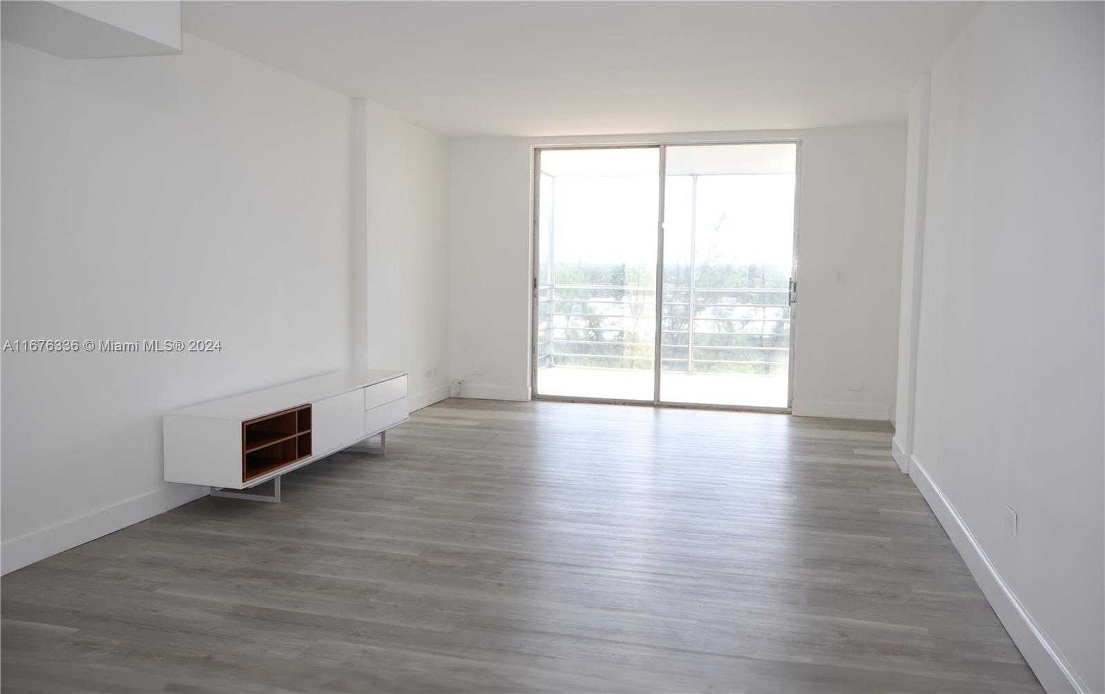 Small Image of 3660 NORTH EAST 166TH ST #610, North Miami Beach Number 3