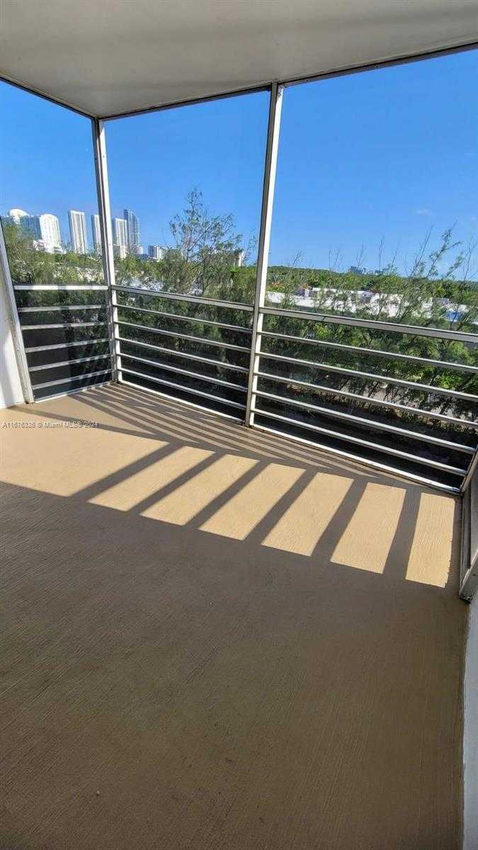 Small Image of 3660 NORTH EAST 166TH ST #610, North Miami Beach Number 6