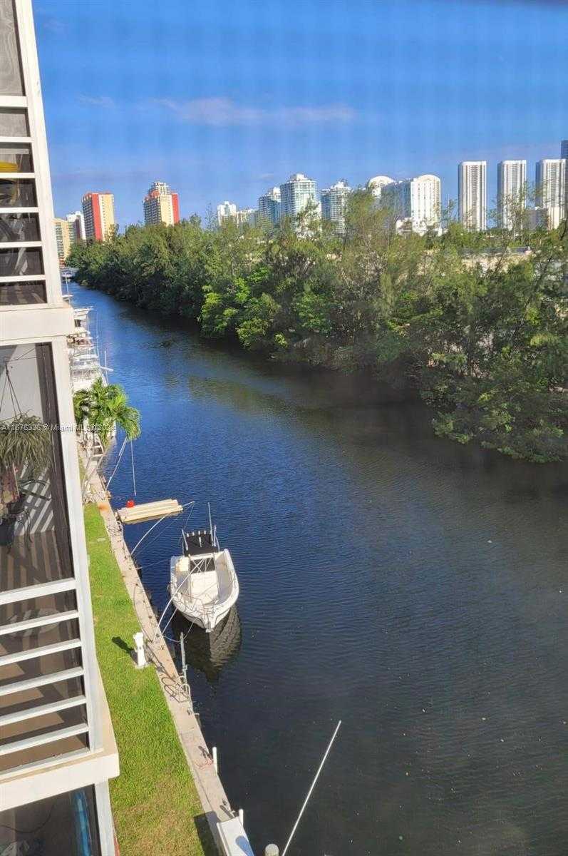 Small Image of 3660 NORTH EAST 166TH ST #610, North Miami Beach Number 9