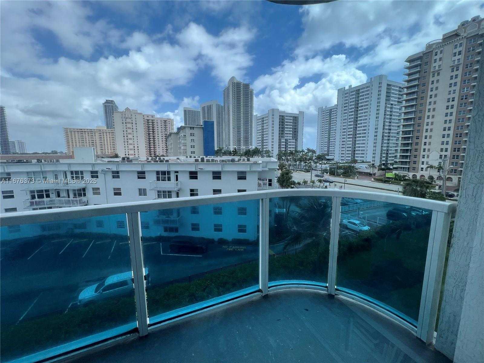 Small Image of 1945 SOUTH OCEAN DR #411, Hallandale Beach Number 12