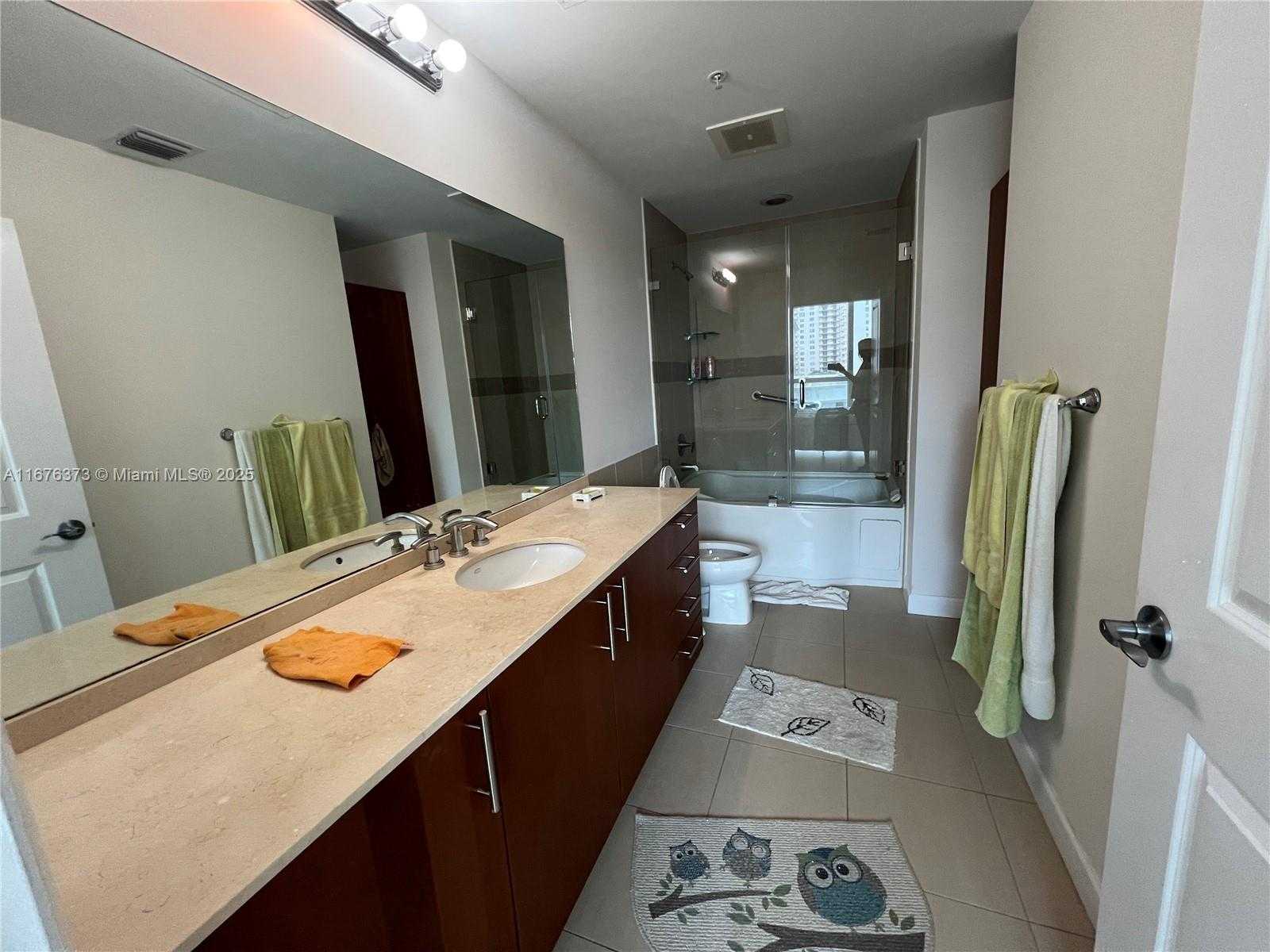 Small Image of 1945 SOUTH OCEAN DR #411, Hallandale Beach Number 18