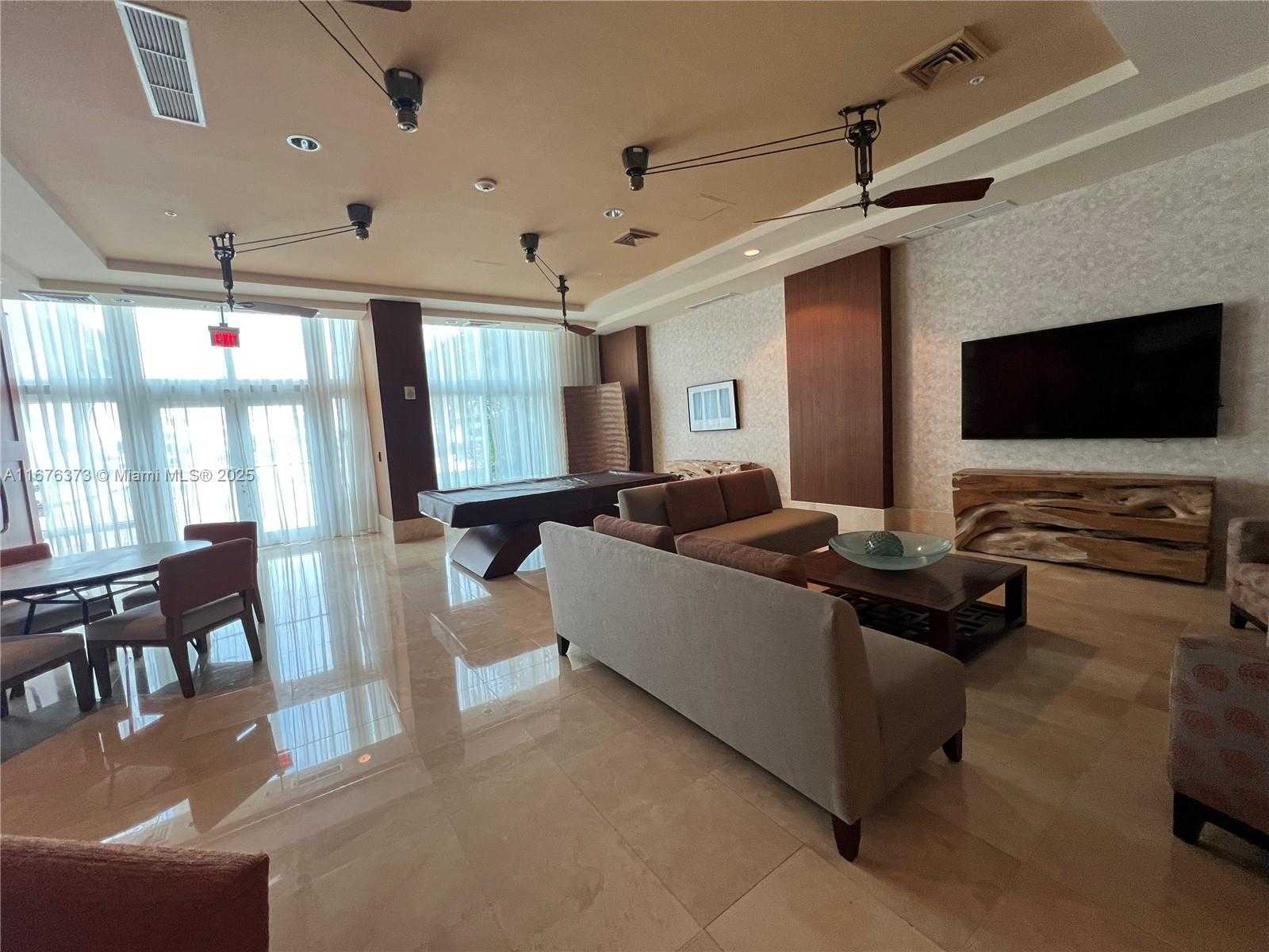 Small Image of 1945 SOUTH OCEAN DR #411, Hallandale Beach Number 23
