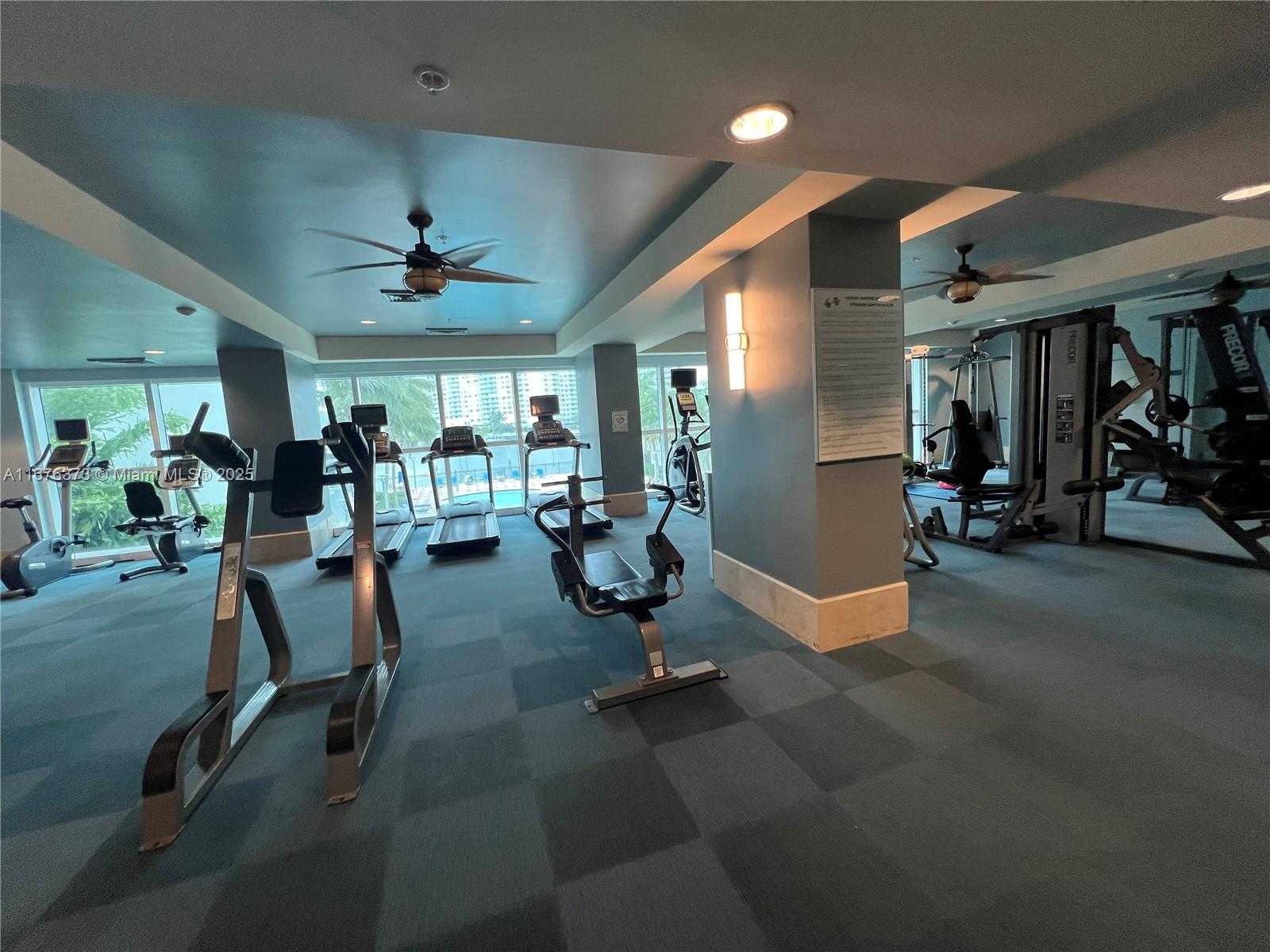 Small Image of 1945 SOUTH OCEAN DR #411, Hallandale Beach Number 28